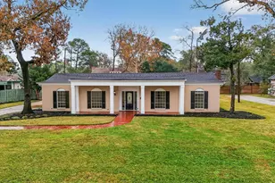 5911 Southern Hills Dr, Houston, TX 77069 - Photo 1