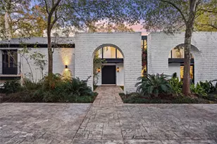 8 E Rivercrest Dr, Houston, TX 77042 - Photo 42