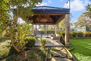 8 E Rivercrest Dr, Houston, TX 77042 - Photo 40