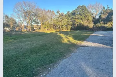 3900 Avenue B, Brookshire, TX 77423 - Photo 1