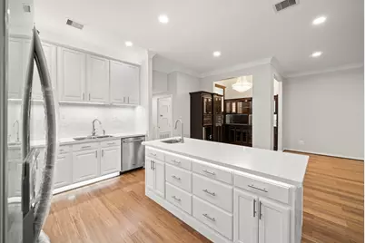 4023 Breakwood Drive, Houston, TX 77025 - Photo 8