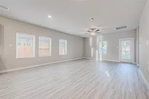 6343 Buffalo Bnd Ln, Richmond, TX 77469 - Photo 8