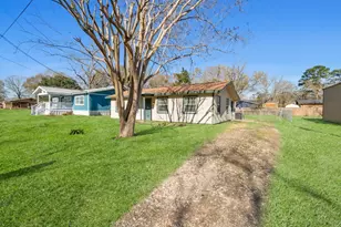 192 Miller Rd, Livingston, TX 77351 - Photo 2