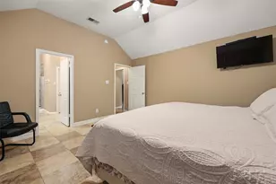 3721 Pin Oak Dr E, Pearland, TX 77581 - Photo 24