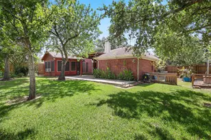 3721 Pin Oak Dr E, Pearland, TX 77581 - Photo 28