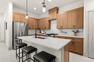 12804 Buffalo Wls Dr, Houston, TX 77045 - Photo 6