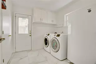 10321 Willowgrove Dr, Houston, TX 77035 - Photo 18