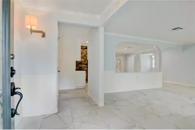 10321 Willowgrove Drive, Houston, TX 77035 - Photo 4