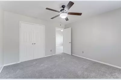 12415 Silversmine Drive, Houston, TX 77014 - Photo 30