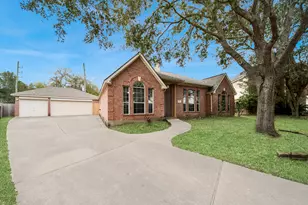 5718 Sky Dale Ln, Richmond, TX 77469 - Photo 2