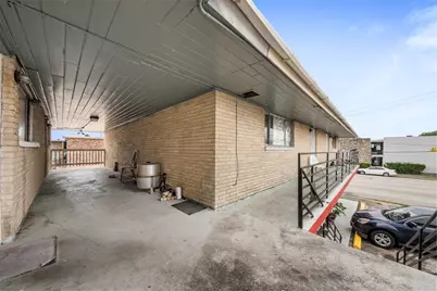 516 Holiday Drive, Galveston, TX 77550 - Photo 40