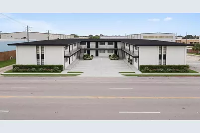 516 Holiday Drive, Galveston, TX 77550 - Photo 2