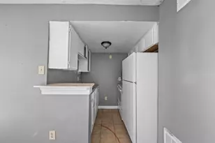 516 Holiday Dr, Galveston, TX 77550 - Photo 4