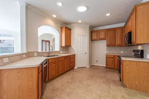 1319 Palermo Dr, Pearland, TX 77581 - Photo 6