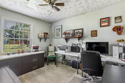 111 S 8th Street, Highlands, TX 77562 - Photo 34