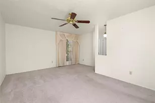 422 W Castle Harbour Dr, Friendswood, TX 77546 - Photo 16