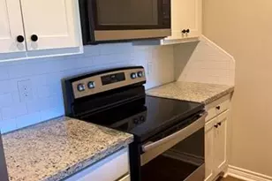 5670 Shadowbend Circle W, Lumberton, TX 77657 - Photo 4