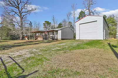 193 Hammerbill Street, Livingston, TX 77351 - Photo 2