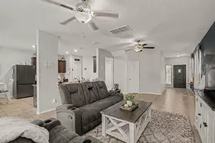 18972 Cicerone Ct, New Caney, TX 77357 - Photo 4