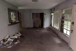 4010 Woodhaven St, Houston, TX 77025 - Photo 6