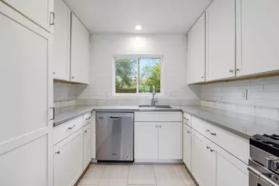 7515 Magnolia Street, Houston, TX 77023 - Photo 8