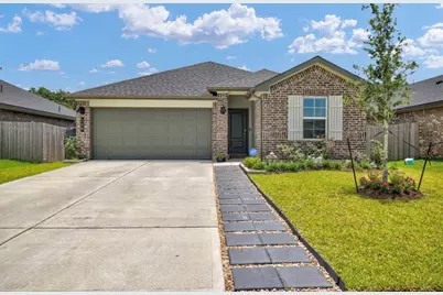 328 Amy Street, Angleton, TX 77515 - Photo 1