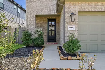 31327 Sellers Terrace Drive, Hockley, TX 77447 - Photo 2