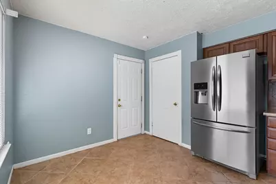 9731 Shell Rock Road, La Porte, TX 77571 - Photo 10