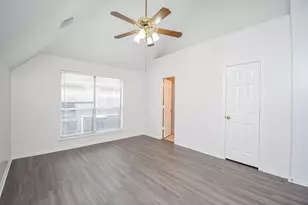 4426 Topaz Trail Dr, Sugar Land, TX 77479 - Photo 16