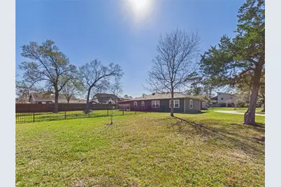 531 Oakdale Street, Shoreacres, TX 77571 - Photo 4