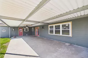 531 Oakdale St, Shoreacres, TX 77571 - Photo 6