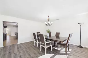 531 Oakdale St, Shoreacres, TX 77571 - Photo 12