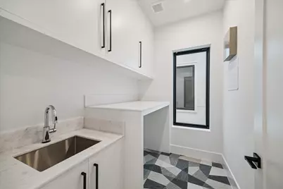 511 W Polk Street, Houston, TX 77019 - Photo 22