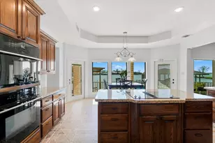 289 Bayview Ln, Livingston, TX 77351 - Photo 12