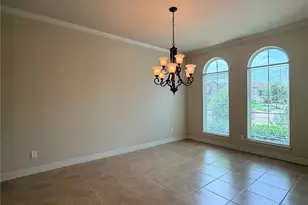 5423 Lachlan Springs Ln, Sugar Land, TX 77479 - Photo 10