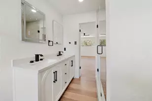 11454 Sagestanley Dr, Houston, TX 77089 - Photo 10