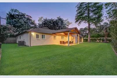14603 Carolcrest Drive, Houston, TX 77079 - Photo 28