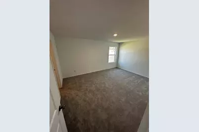 7506 Barcelona Springs, Richmond, TX 77469 - Photo 6