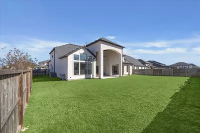 2511 Fountain Breeze Drive, Sugar Land, TX 77459 - Photo 32