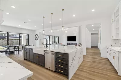 2511 Fountain Breeze Drive, Sugar Land, TX 77459 - Photo 14