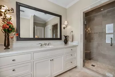 8 Tokeneke Trail, Houston, TX 77024 - Photo 38