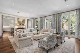 8 Tokeneke Trail, Houston, TX 77024 - Photo 4