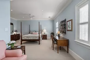 8 Tokeneke Trail, Houston, TX 77024 - Photo 32