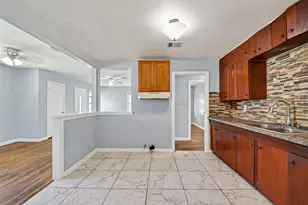 5934 Belmark St, Houston, TX 77033 - Photo 12