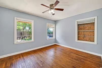 5934 Belmark Street, Houston, TX 77033 - Photo 22