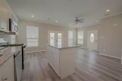 2730 Avenue D, San Leon, TX 77539 - Photo 12