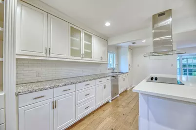 5722 Cheltenham Drive, Houston, TX 77096 - Photo 6