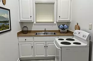 712 Harrington St, Houston, TX 77009 - Photo 4