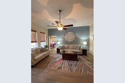 115 Papaya Street, Lake Jackson, TX 77566 - Photo 8