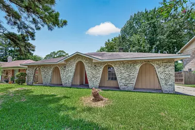 23027 Briarcreek Boulevard, Spring, TX 77373 - Photo 2